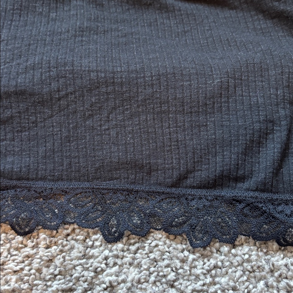 Lace-Trim Bralette - Picture 2 of 6